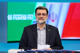 امیرحسین قاضی‌زاده هاشمی از انتخابات انصراف داد