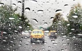 هوای لرستان بارانی می‌شود/ اختلال در تردد و لغزندگی سطح جاده‌ها